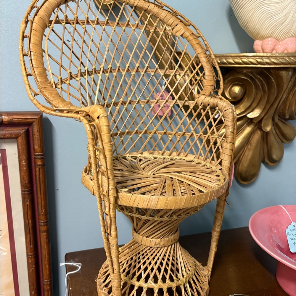 1970s Vintage Rattan Peacock Chair Plant Stand, Boho Decor